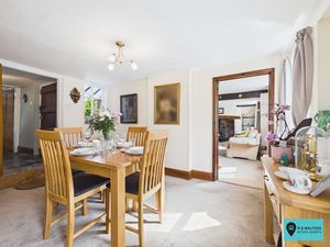 Dining Room- click for photo gallery